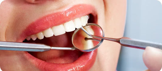 Comment Combattre le Tartre et la Plaque Dentaire : Guide Complet