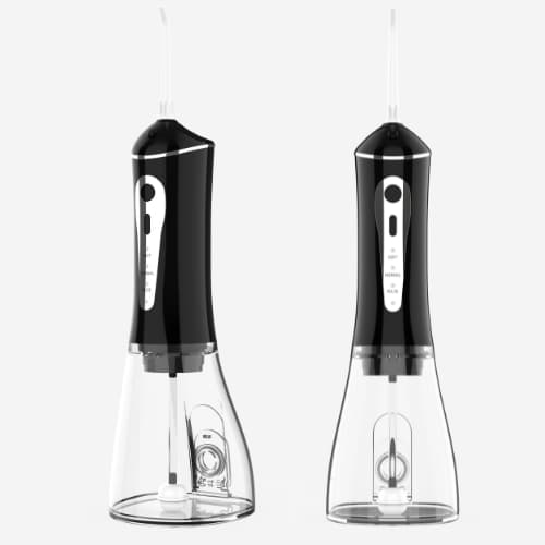 Jet dentaire en fonctionnement montrant le nettoyage en profondeur entre les dents.